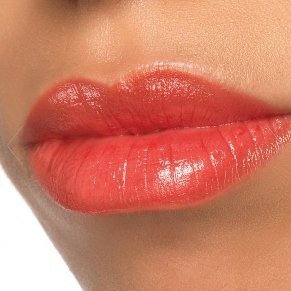 GUCCI ROUGE À LÈVRES VOILE LIPSTICK - GOLDIE RED - Picture 5 of 5